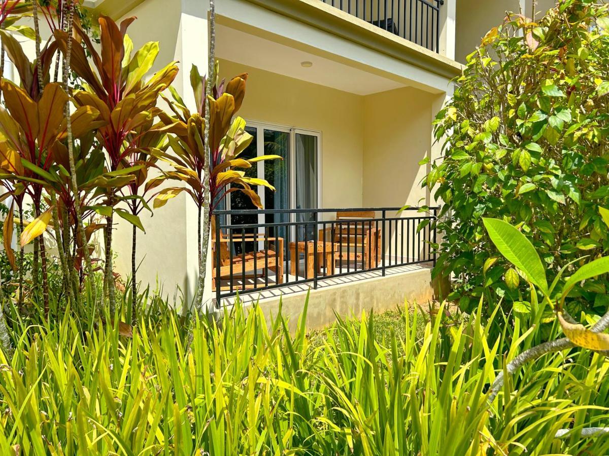 The Seaboards Apartments Seychelles Anse Royale Exterior photo