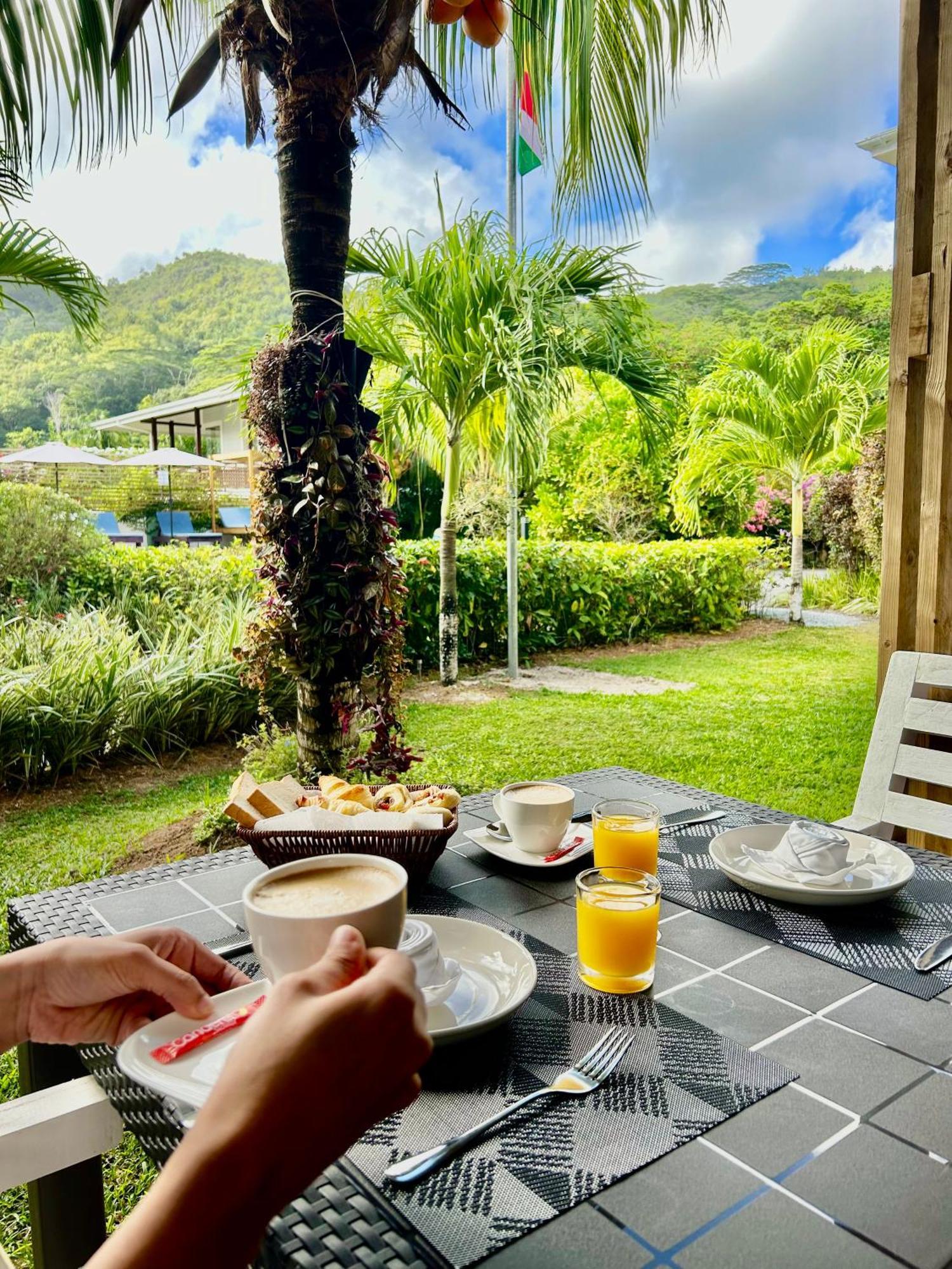 The Seaboards Apartments Seychelles Anse Royale Exterior photo